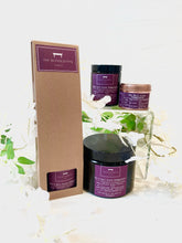 Load image into Gallery viewer, The Kandlers Table - 8 Ball Black Pomegranate 190g Candle