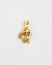 Load image into Gallery viewer, Fable x Peter Rabbit Cotton-Tail Brooch