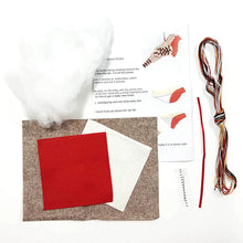 Load image into Gallery viewer, Corinne Lapierre - Mini Felt Craft Kit - Embroidered Robin