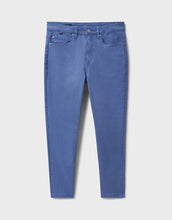 Load image into Gallery viewer, Crew Clothing - Cropped Jeans in Blue