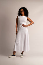 Load image into Gallery viewer, Lunar - Jayne III Trainer in Navy