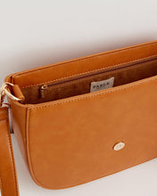 Load image into Gallery viewer, Fable - Messenger Handbag - Tan