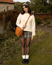 Load image into Gallery viewer, Fable - Messenger Handbag - Tan