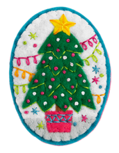Load image into Gallery viewer, Hawthorn Handmade - Merry Christmas Brooch Felt Craft Kit