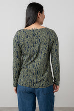 Load image into Gallery viewer, Lily & Me - Riverside Top Fern in Navy