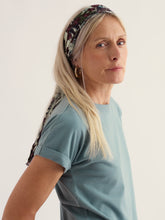 Load image into Gallery viewer, Sea Salt - Larissa Scarf in Inky Seedheads Arran