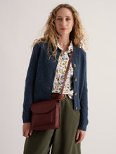 Load image into Gallery viewer, Sea Salt - Larissa Shirt in Seed Collecting Chalk