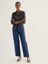 Load image into Gallery viewer, Sea Salt - Larissa Shirt in Speckled Ditsy Mix