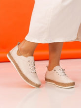 Load image into Gallery viewer, Lunar -  Evie Leather Plimsoll in Cream