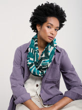 Load image into Gallery viewer, Sea Salt - Pretty Circle Scarf in Cornish Stones Chalk