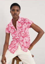 Load image into Gallery viewer, Sea Salt - Rushmaker Shirt in Stream Flower Scarlet