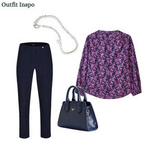 Load image into Gallery viewer, Crew Clothing - Lyla Button Through Blouse - Navy Pink Floral