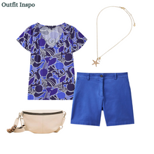 Load image into Gallery viewer, Crew Clothing - Tia Frill Top - Abstract Floral