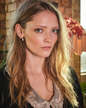 Load image into Gallery viewer, Fable - Hibiscus & Pearl Earrings