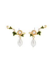 Load image into Gallery viewer, Fable - Ivy Pearl Climber Earrings