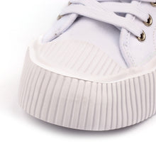 Load image into Gallery viewer, Lunar - Jayne III Trainer in White