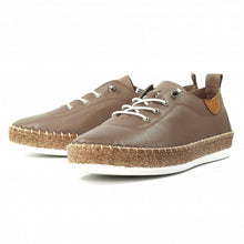 Load image into Gallery viewer, Lunar - Evie Leather Plimsoll in Taupe