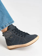 Load image into Gallery viewer, Lunar - Finley Ankle Boot in Navy