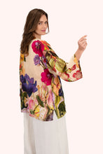 Load image into Gallery viewer, Powder - Cream Posy Mid Length Kimono