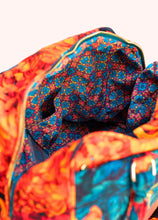 Load image into Gallery viewer, Powder - Lux Weekend Bag in Chrysanthemum