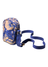 Load image into Gallery viewer, Powder - Out & About Canvas Bag in China Blue Blooms