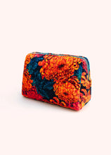 Load image into Gallery viewer, Powder - Quilted Velvet Washbag in Chrysanthemum