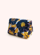 Load image into Gallery viewer, Powder - Quilted Velvet Washbag in Hellebore