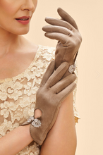 Load image into Gallery viewer, Powder - Suki Gloves - Stone