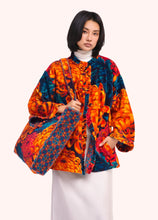 Load image into Gallery viewer, Powder - Velvet Quilted Tote in Chrysanthemum