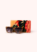 Load image into Gallery viewer, Powder - Velvet Sunglasses Pouch in Exotic Leaves