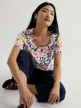 Load image into Gallery viewer, Sea Salt - Appletree T-Shirt in Inky Botanical Chalk