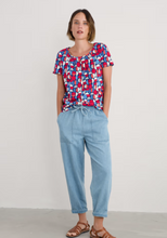 Load image into Gallery viewer, Sea Salt - Appletree T-Shirt in Stacked Buoys Yacht