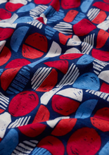 Load image into Gallery viewer, Sea Salt - Appletree T-Shirt in Stacked Buoys Yacht