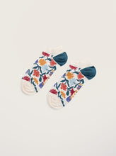 Load image into Gallery viewer, Sea Salt - Bamboo Arty Trainer Socks in Inked Flowers Multi