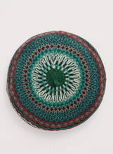 Load image into Gallery viewer, Sea Salt - Bramble Jelly Beret in Weaving Needle Dark Forage