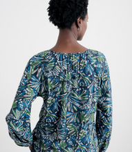 Load image into Gallery viewer, Sea Salt - Mallow Top in Artist Marks Maritime
