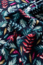 Load image into Gallery viewer, Sea Salt - Snugsoft Top - Sunlit Leaves Dark Jade