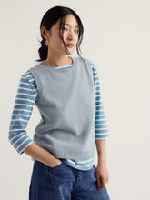 Load image into Gallery viewer, Sea Salt - East View Vest in Limpet