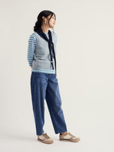 Load image into Gallery viewer, Sea Salt - East View Vest in Limpet