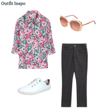 Load image into Gallery viewer, Sea Salt - Larissa Shirt in Garden Flowers Tulip