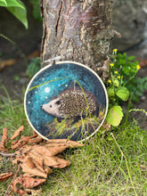 Load image into Gallery viewer, The Crafty Kit Company - Hedgehog In A Hoop - Needle Felting Kit