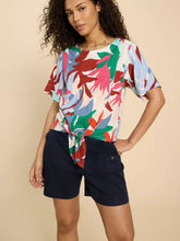 Load image into Gallery viewer, White Stuff - Mollie Combat Shorts - Dark Navy