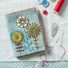 Load image into Gallery viewer, Corinne Lapierre - Mini Felt Craft Kit - Needle Case