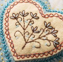 Load image into Gallery viewer, Corinne Lapierre - Mini Felt Craft Kit - Embroidered Heart