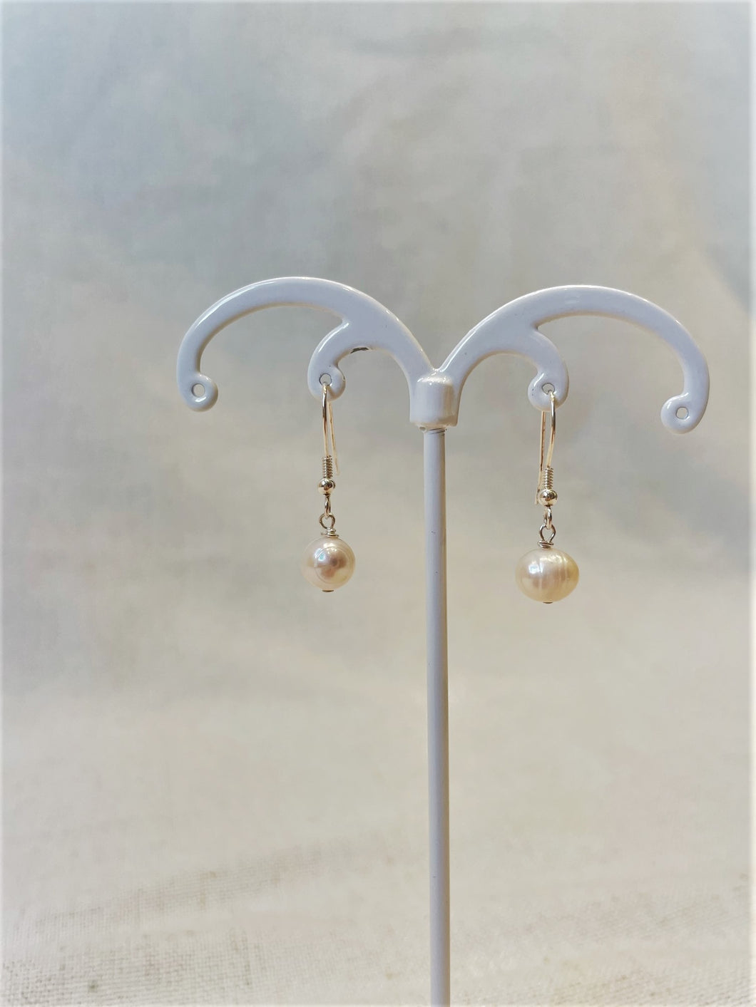 Alice Rose Jewellery - Drop 1 Pearl Earrings