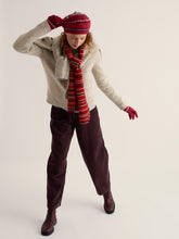 Load image into Gallery viewer, Sea Salt - Bramble Jelly Beret in Modernist Vermillion Mix
