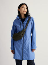 Load image into Gallery viewer, Sea Salt - Coverack Waterproof Coat in Bluebell
