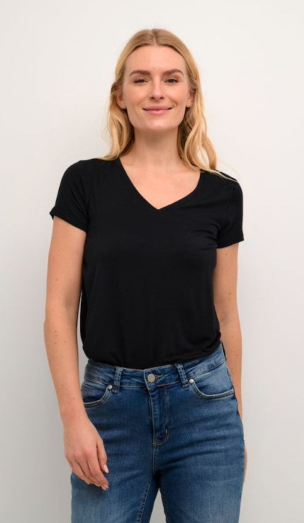 Culture - Poppy V-neck T-Shirt - Black