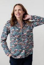 Load image into Gallery viewer, Lily &amp; Me - Patsy Shirt Clover in Sea Mist
