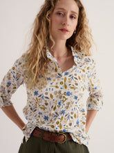 Load image into Gallery viewer, Sea Salt - Larissa Shirt in Seed Collecting Chalk
